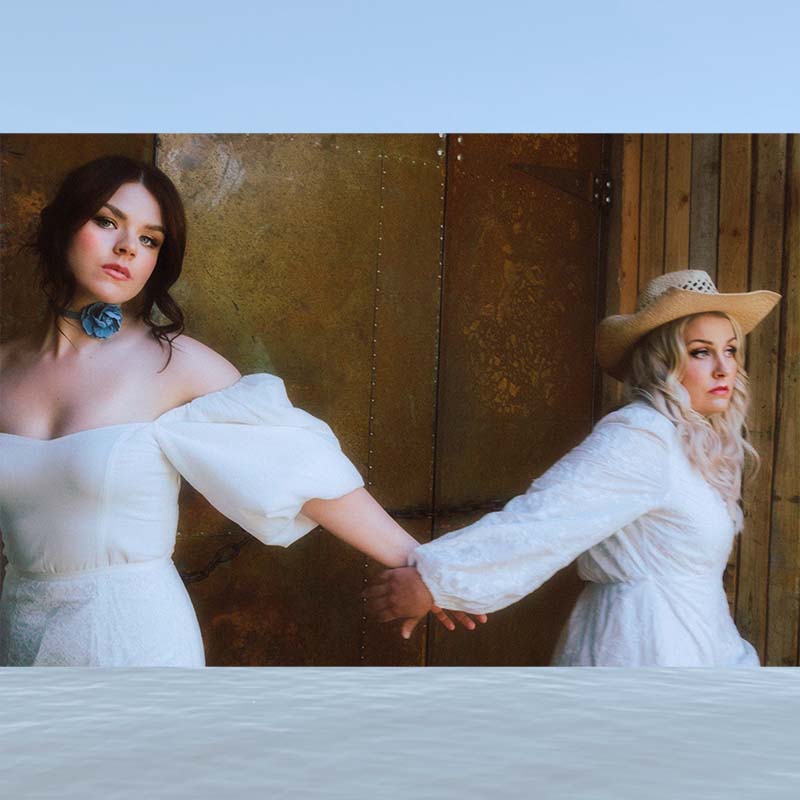Lili & Luna
