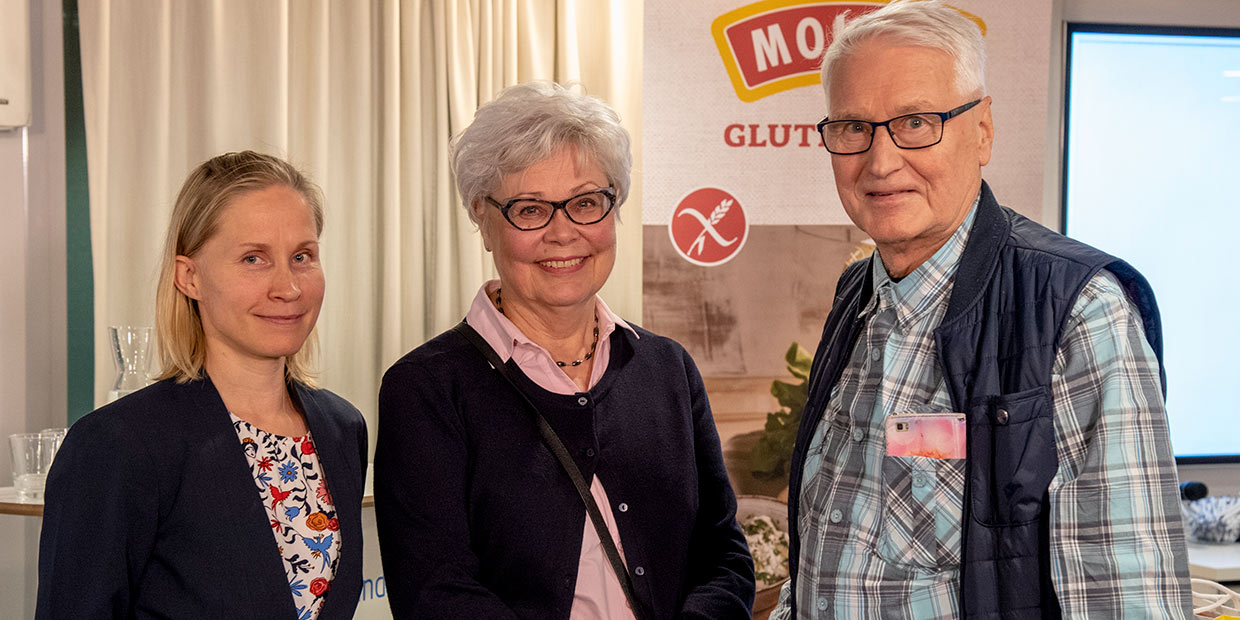 Moilas Oy:n tuotekehittäjä Mirja Kiurusalmen luento kiinnosti m/s Finlandialla matkustaneita Raakel Meittamoa ja Risto Ekbladia: